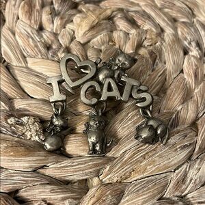 Spoontiques Pewter Dangling Cat Charm Pendant
